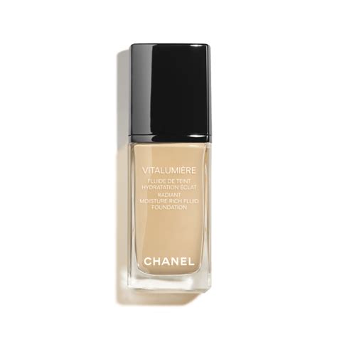 chanel vitalumiere radiant moisture-rich fluid foundation|chanel radiant foundation.